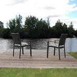 Kleiner Onkel, Seeblick, Angeln, Sauna, Ruhige Lage Casa de Férias *