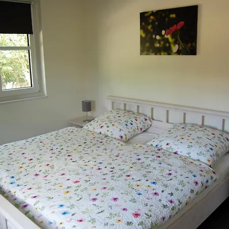 Kleiner Onkel, Seeblick, Angeln, Sauna, Ruhige Lage