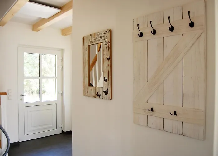 Kleiner Onkel, Seeblick, Angeln, Sauna, Ruhige Lage בית נופש *